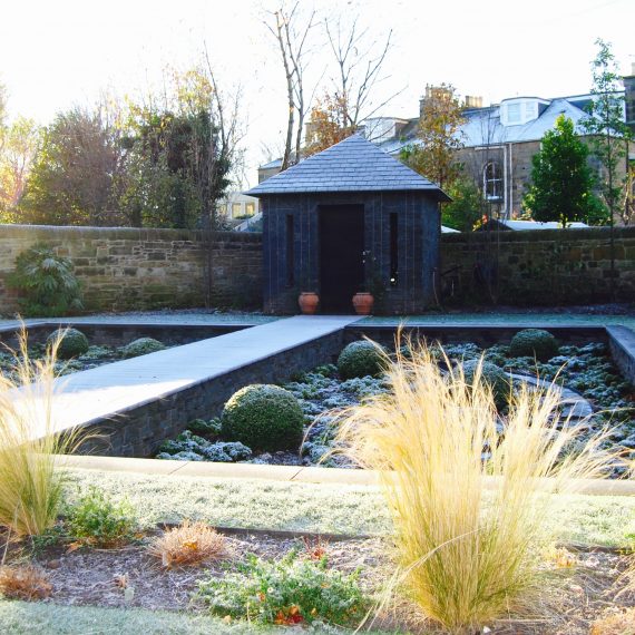 Merchiston Garden, winter, designed by Carolyn Grohmann