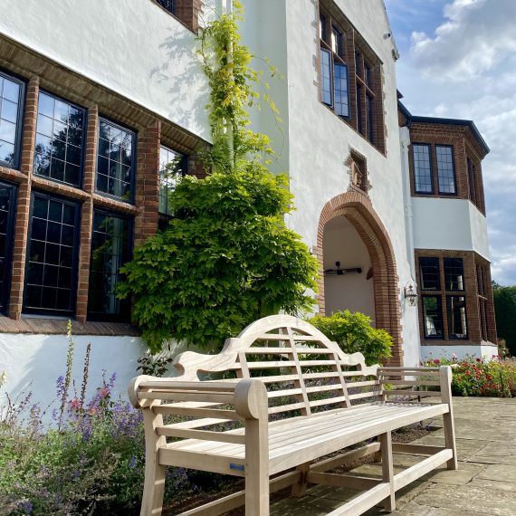 Arts and Crafts Lutyens style bench