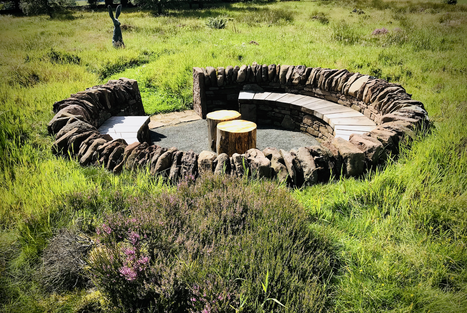 Drystone fire pit features