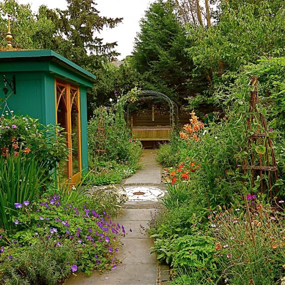 Kate Atkinson's garden, designed by Carolyn Grohmann