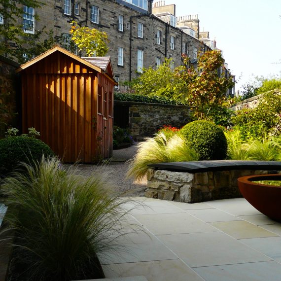 Eton Terrace Garden designed by Carolyn Grohmann, built by Water Gems, Principal BALI award winning garden